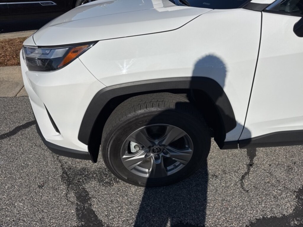 Used 2024 Toyota RAV4 Hybrid LE SUV