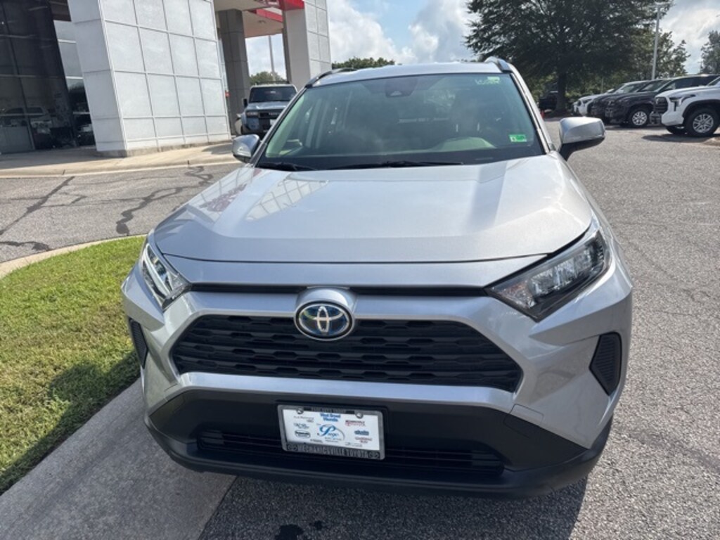 Used 2022 Toyota RAV4 Hybrid LE SUV