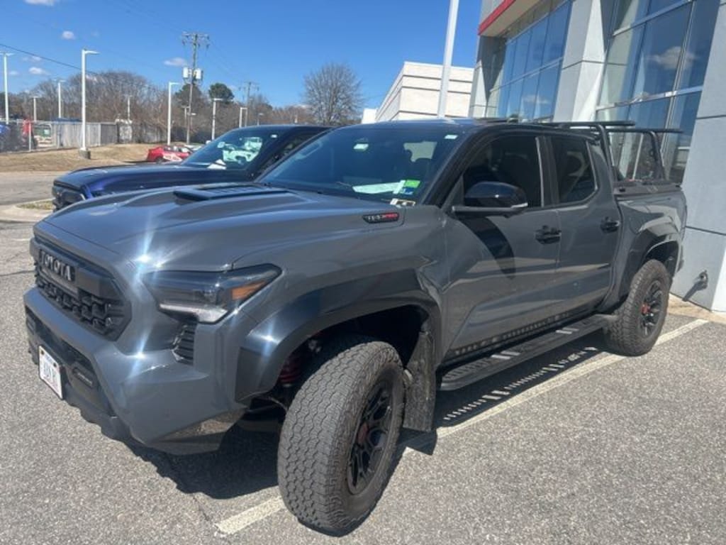 Used 2025 Toyota Tacoma Hybrid TRD Pro Truck
