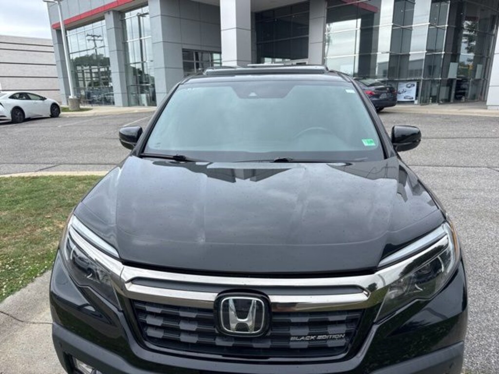Used 2019 Honda Ridgeline Black Edition Truck