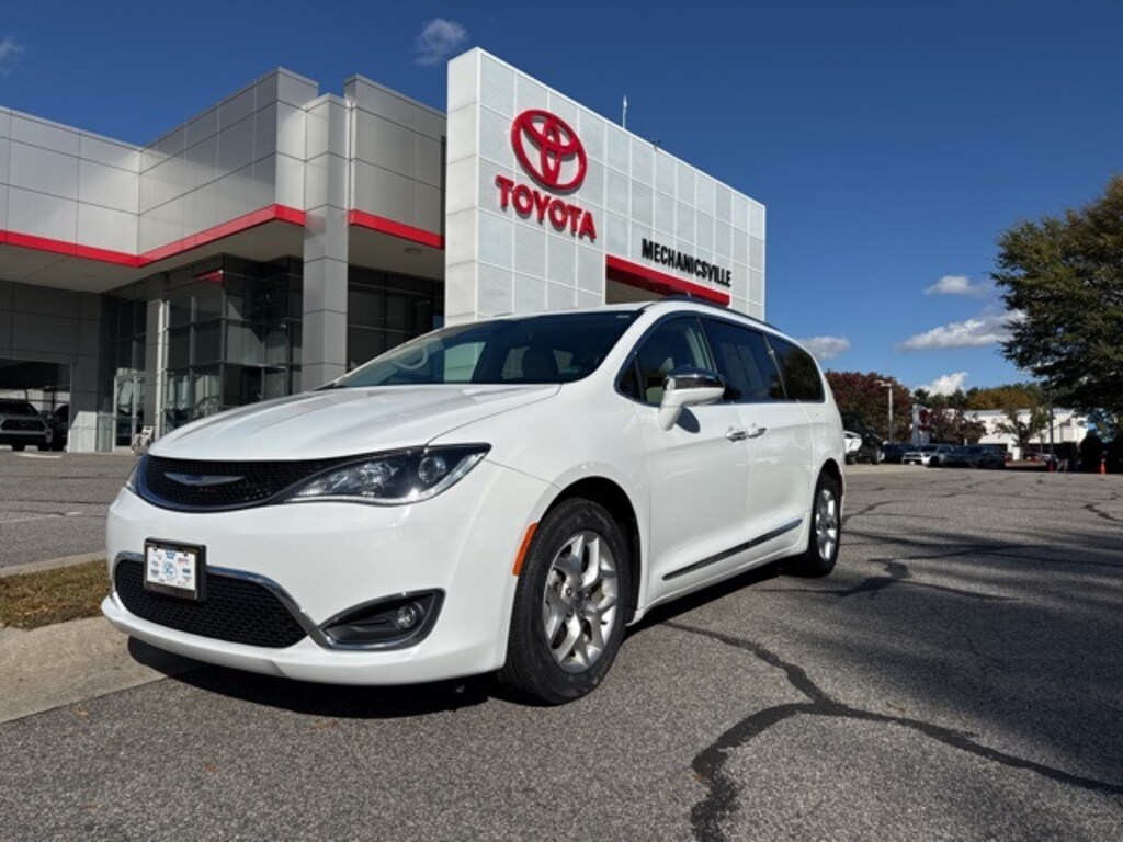 Used 2020 Chrysler Pacifica Limited Minivan/Van