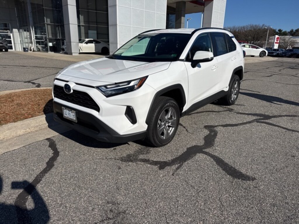 Used 2024 Toyota RAV4 Hybrid LE SUV