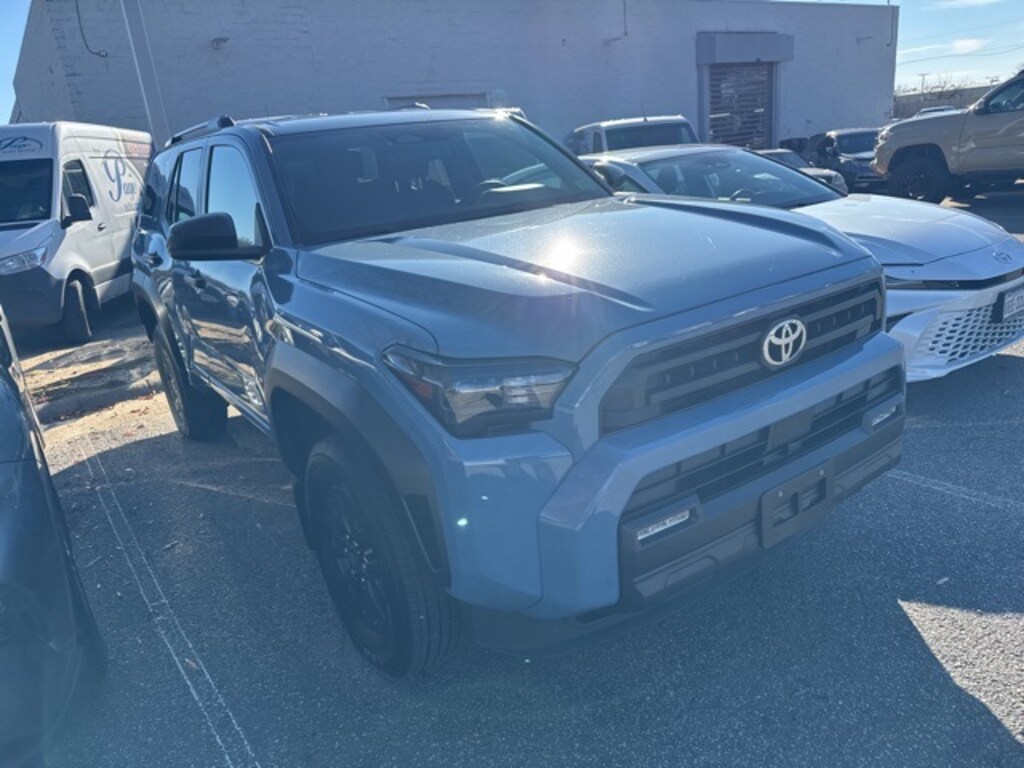 Used 2025 Toyota 4Runner SR5 SUV