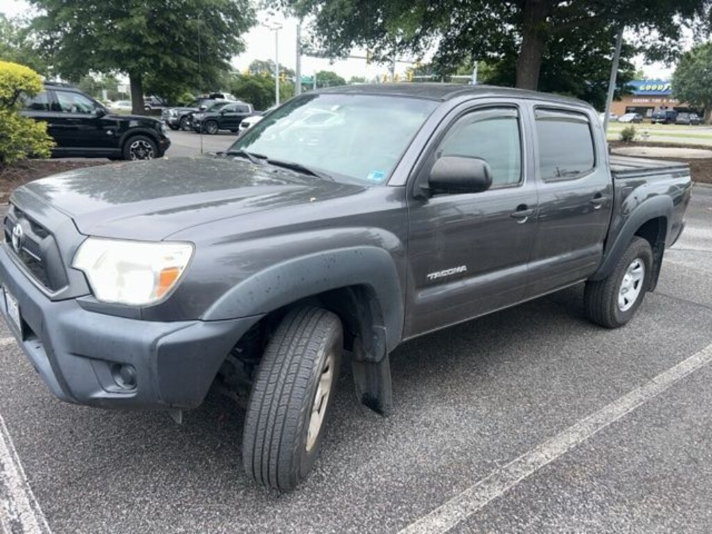 Used 2015 Toyota Tacoma Prerunner Truck
