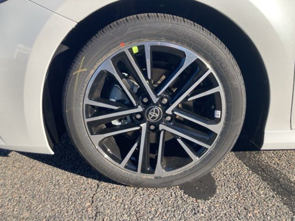 New 2026 Toyota Camry XLE Sedan