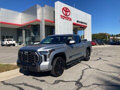2026 Toyota Tundra Platinum 4D Crewmax Truck