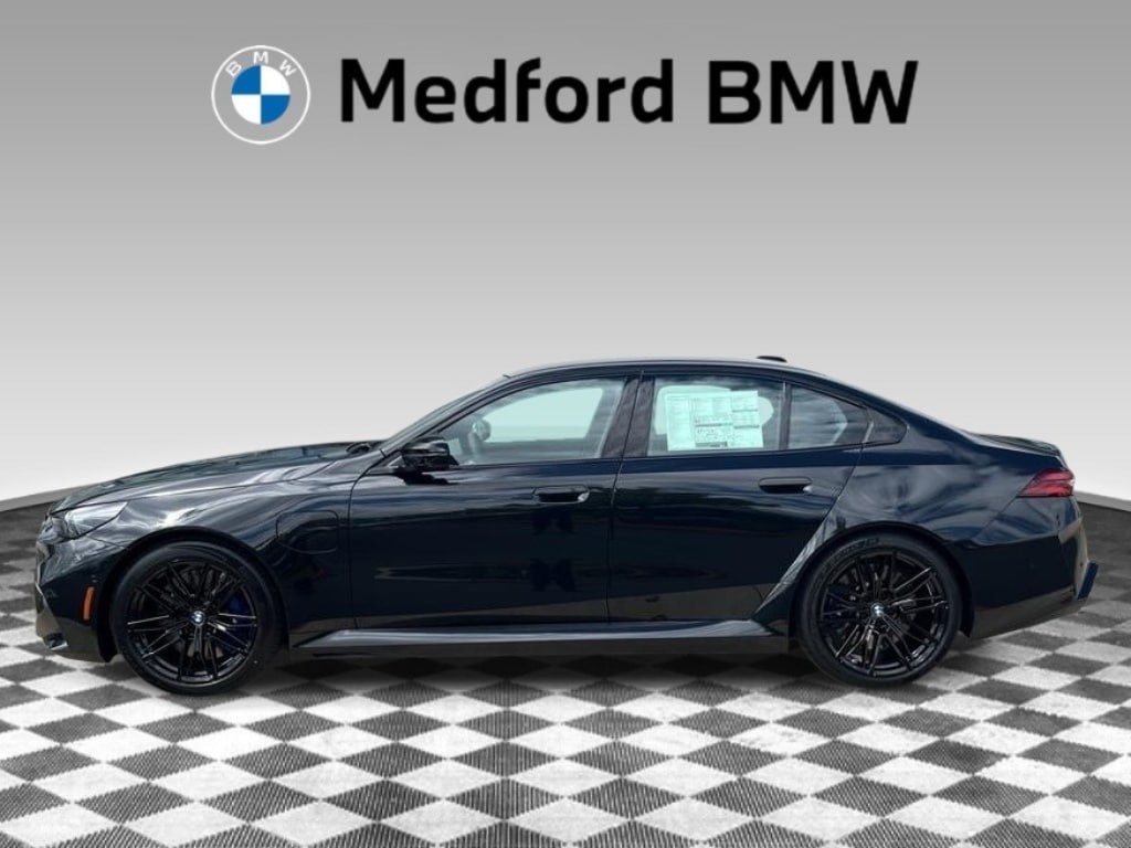 2027 Bmw M5