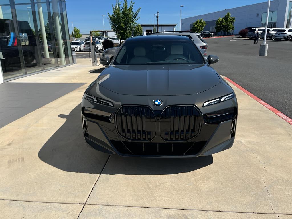 2026 BMW 7 Series 740i - Photo 20
