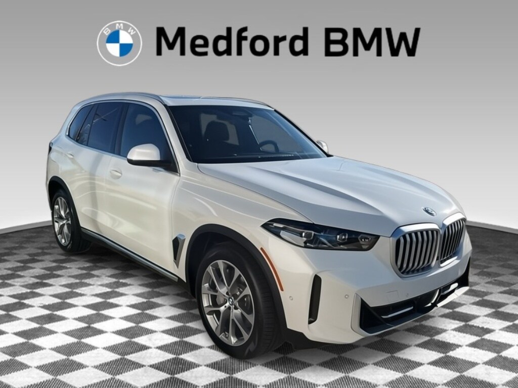 New 2026 BMW X5 PHEV xDrive50e SUV