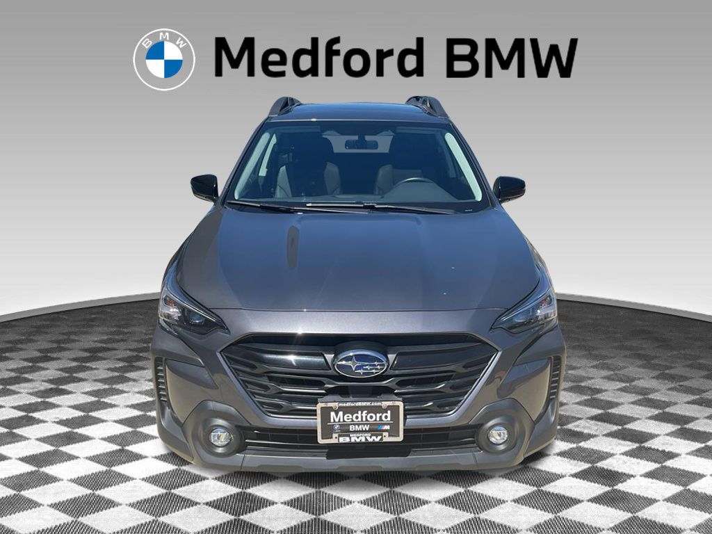 2024 Subaru Outback Onyx Edition photo 3