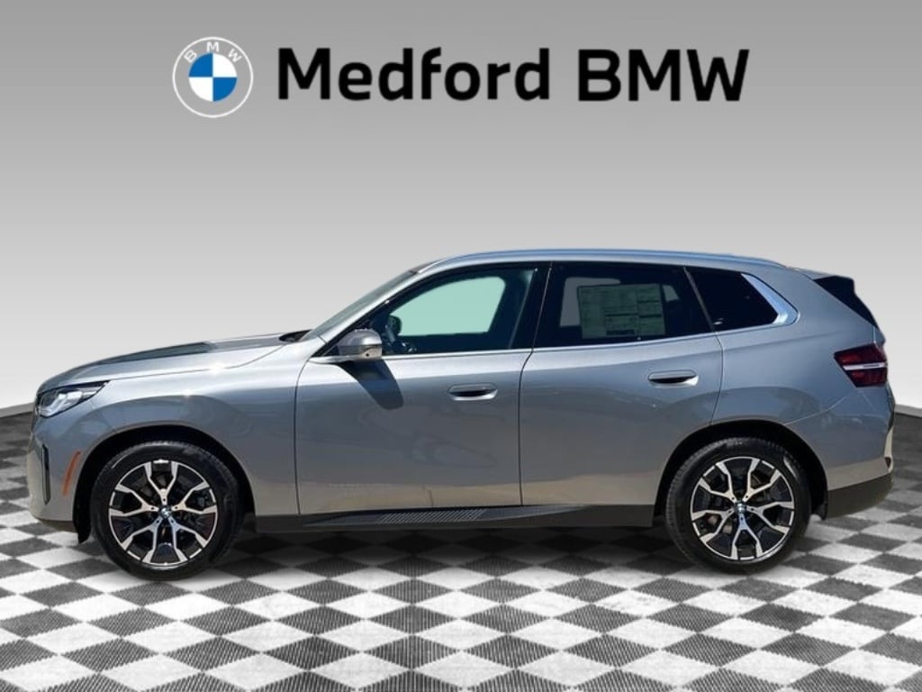 2026 BMW X3 30 XDRIVE's photo