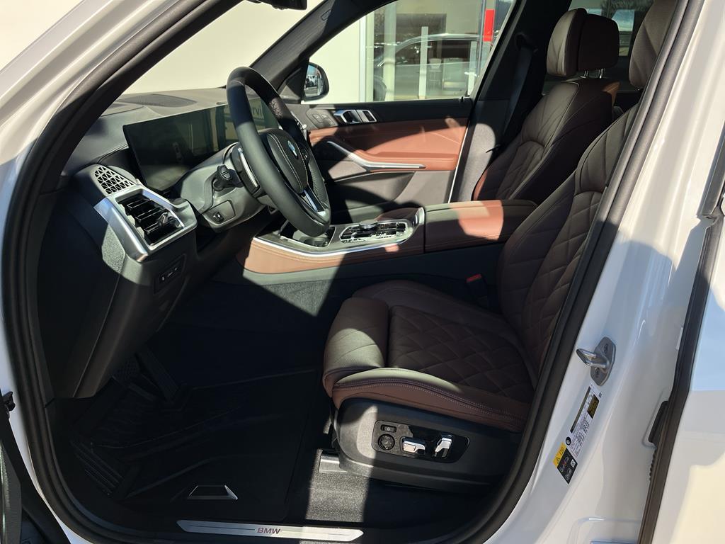 2026 BMW X5 50e - Photo 11