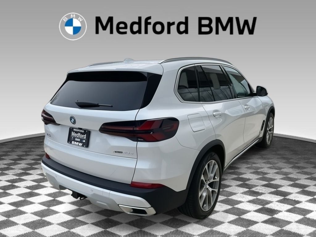 2026 BMW X5 50e - Photo 6