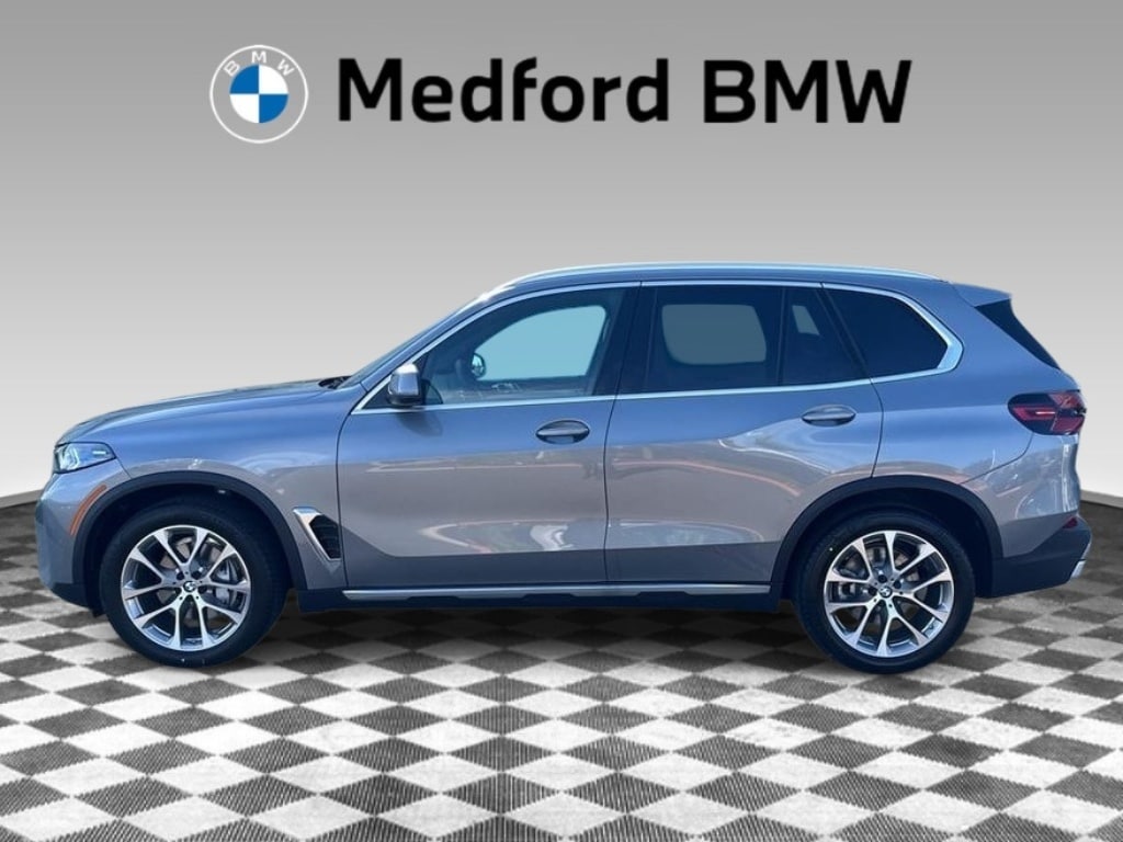 New 2026 BMW X5 xDrive40i SUV