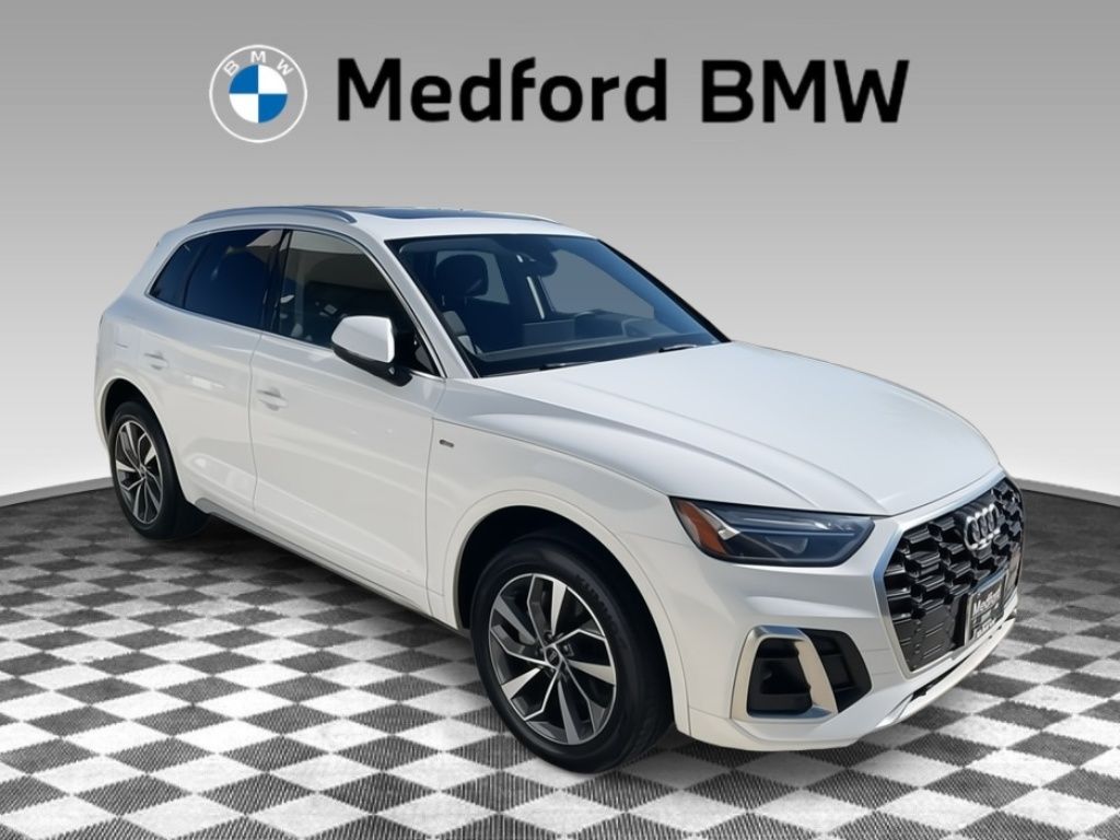 2023 Audi Q5 45 S line Premium Plus photo 4