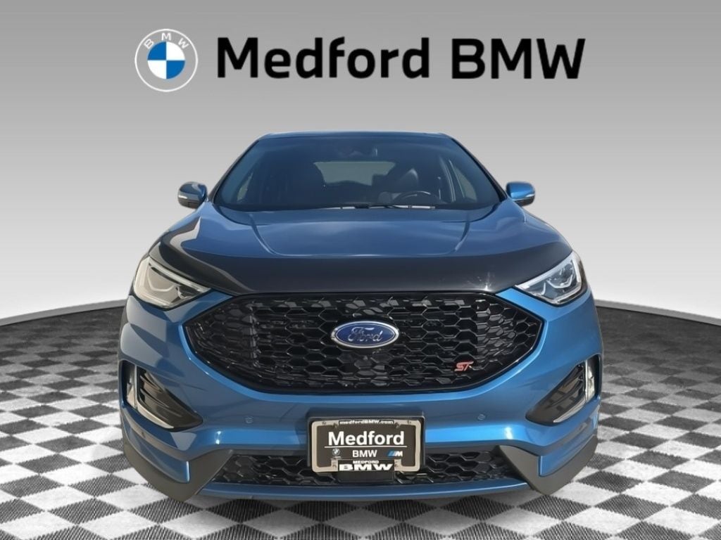 2019 Ford Edge ST photo 3