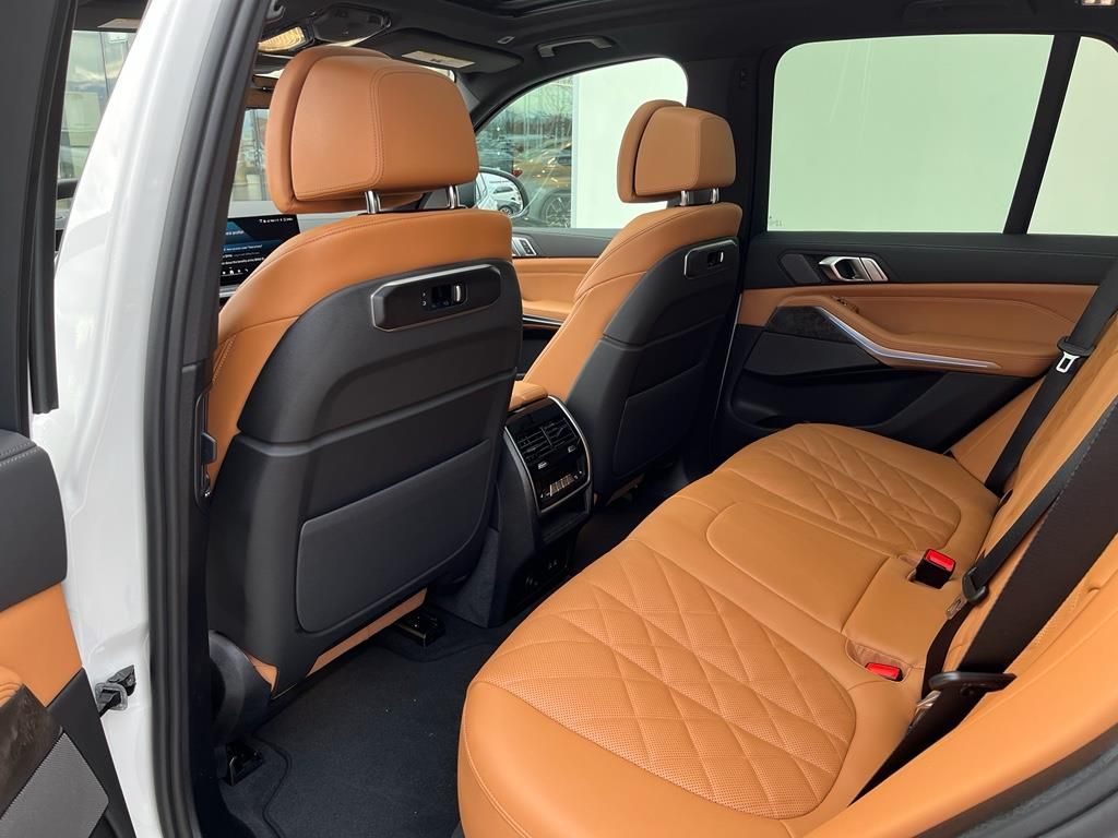 2026 BMW X5 50e - Photo 13
