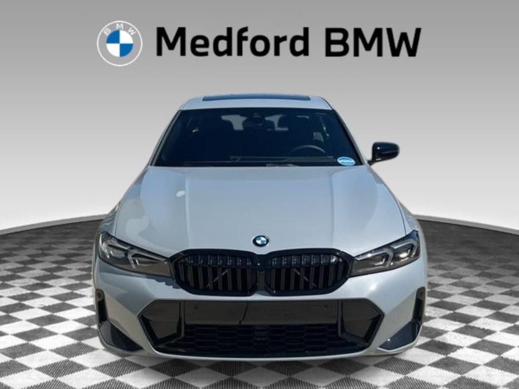 New 2026 BMW 330i xDrive Sedan