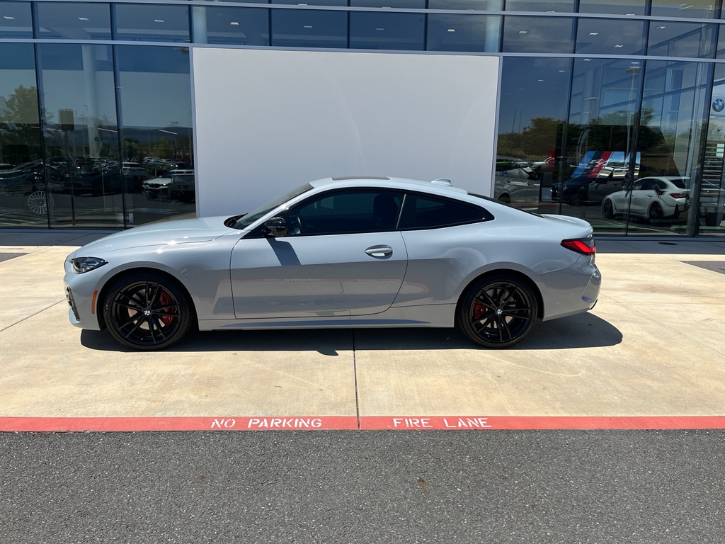 2022 BMW 4 Series M440i xDrive Coupe's photo