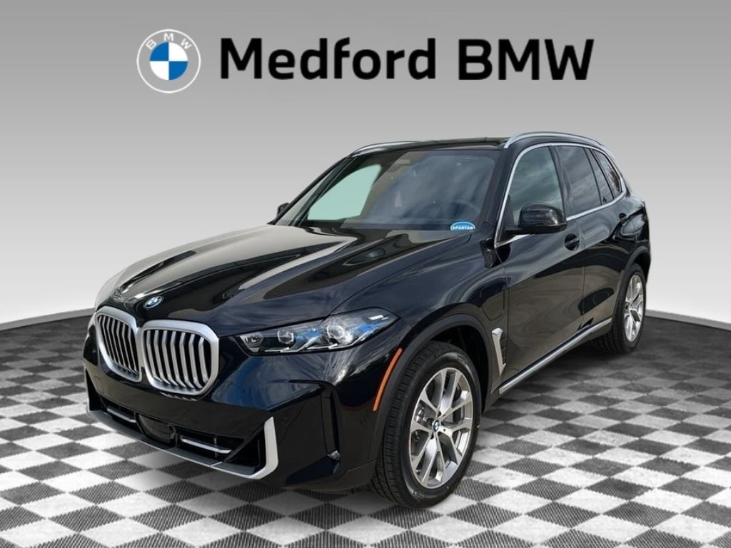2026 BMW X5 50e - Photo 2