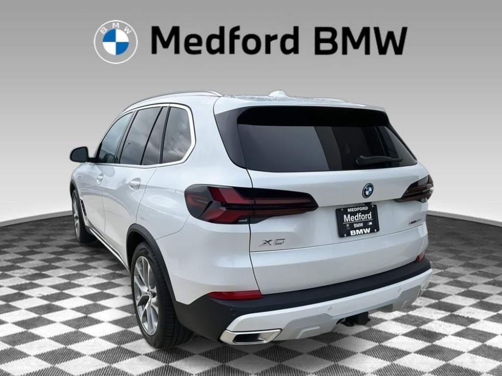 2026 BMW X5 50e - Photo 8
