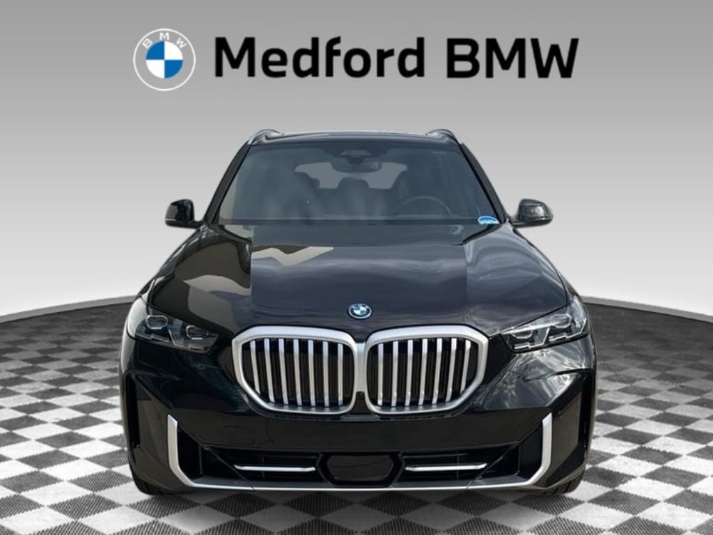 2026 BMW X5 50e - Photo 3