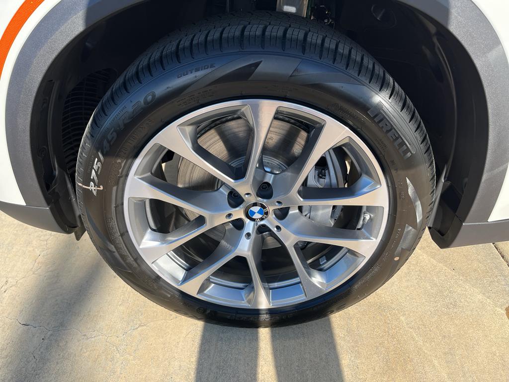2026 BMW X5 50e - Photo 15