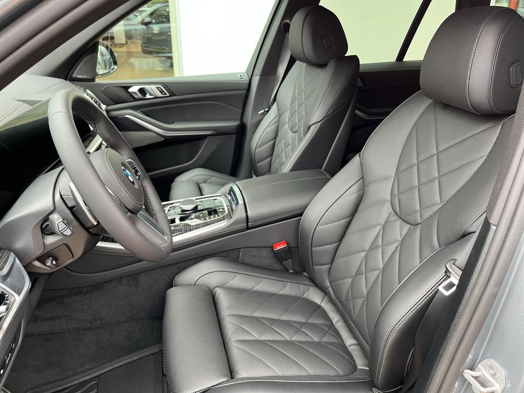 2026 BMW X5 40i - Photo 10