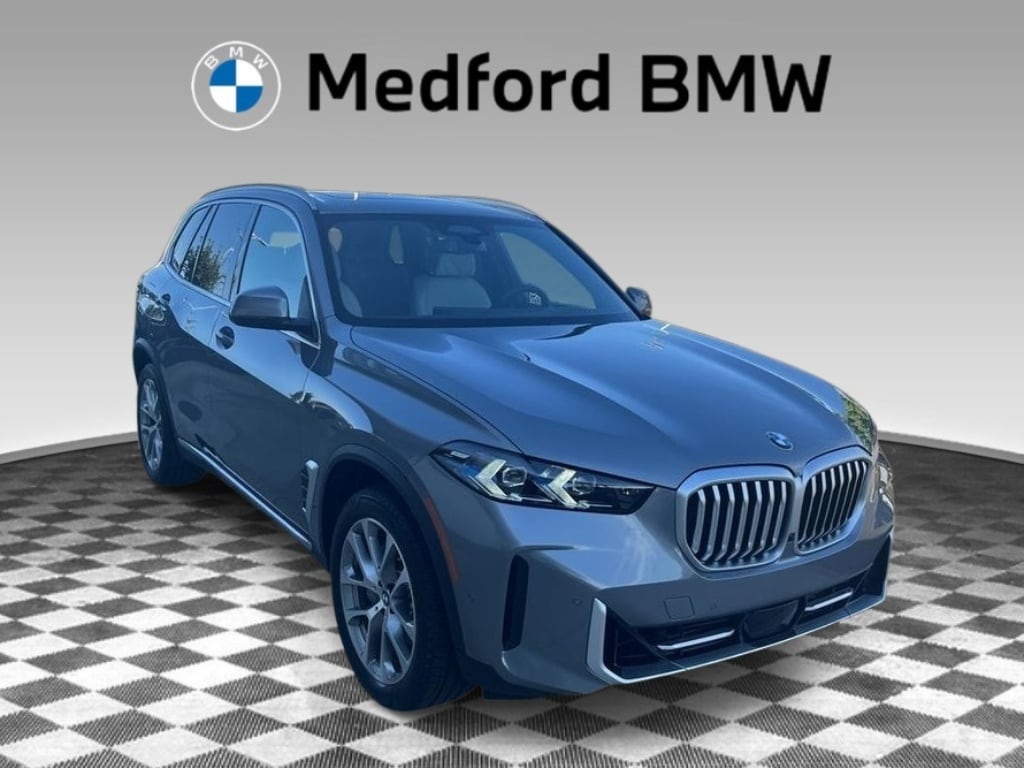New 2026 BMW X5 xDrive40i SUV