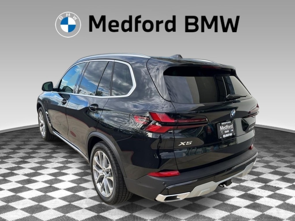 2026 BMW X5 50e - Photo 8