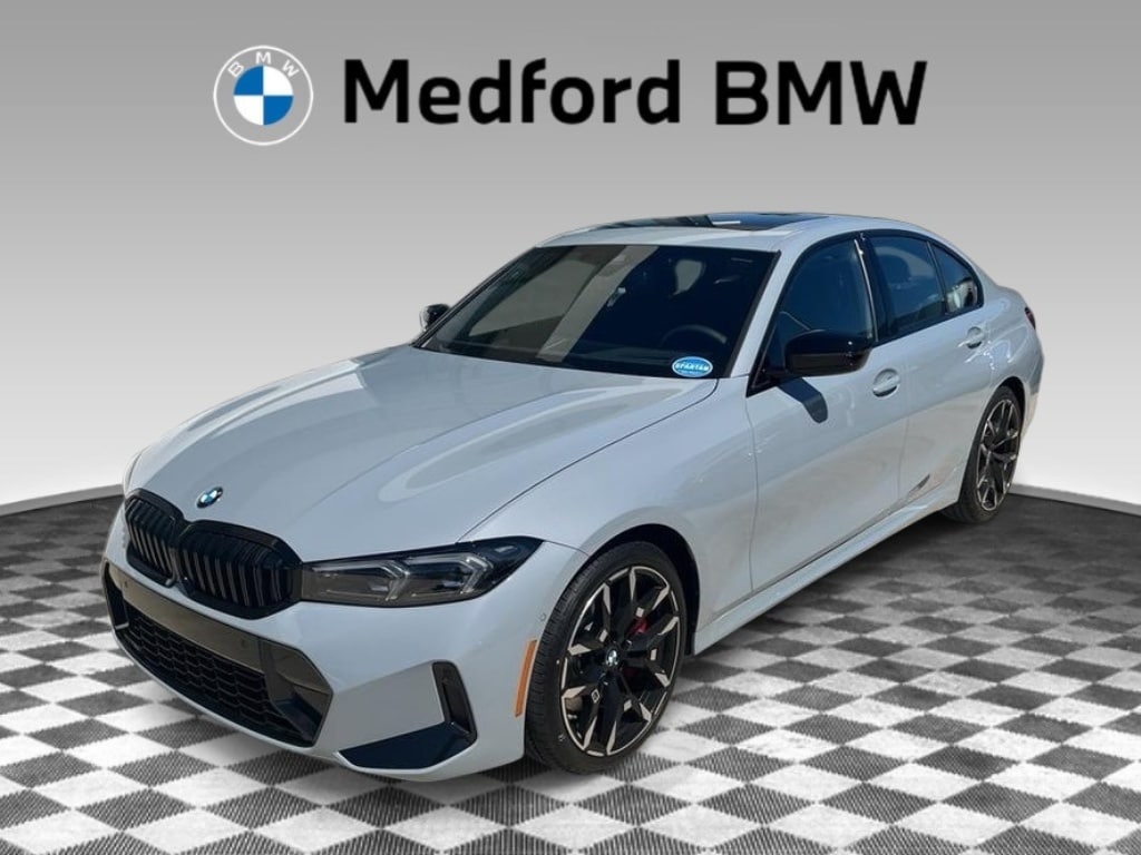 New 2026 BMW 330i xDrive Sedan