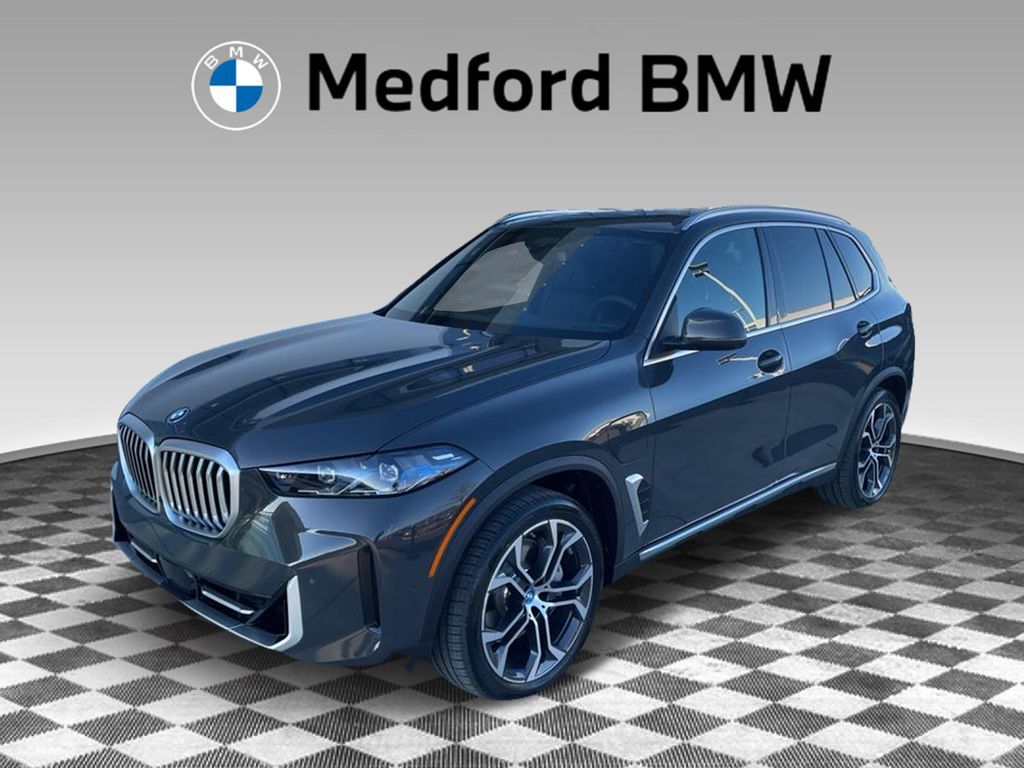 2025 Bmw X5 xDrive50e photo 2