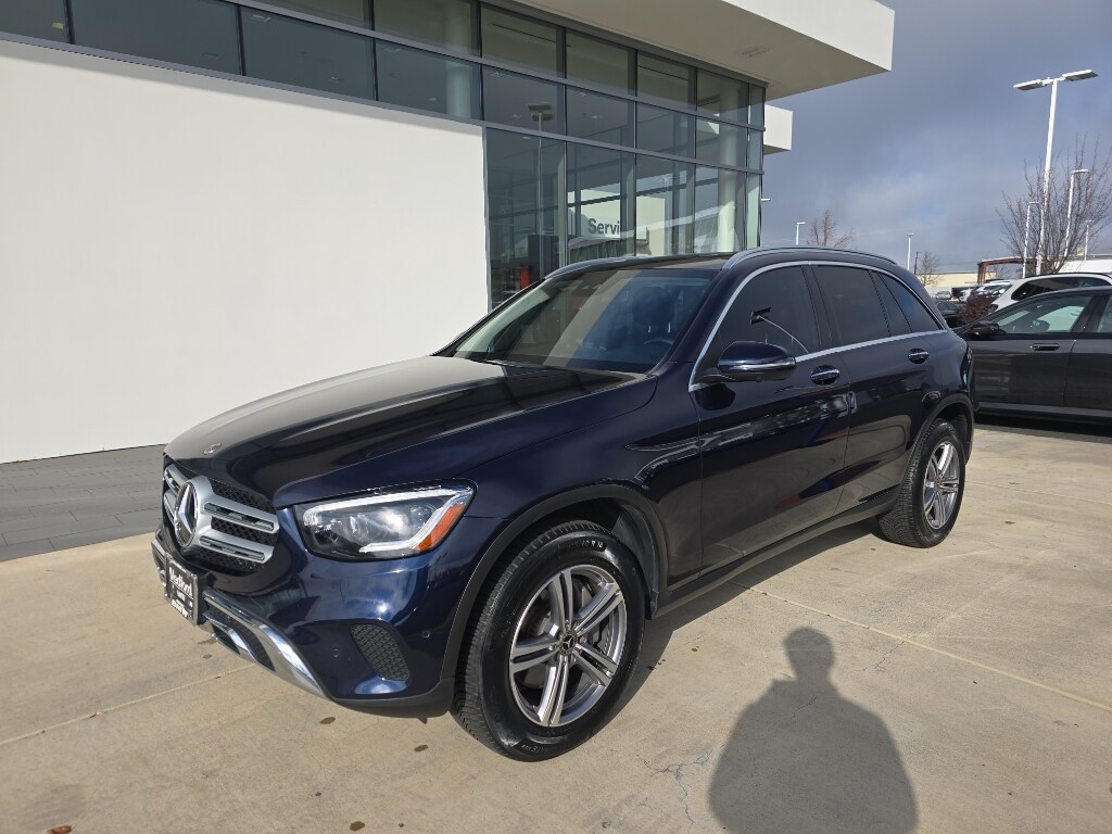 2022 Mercedes Benz GLC 300 4MATIC photo 2