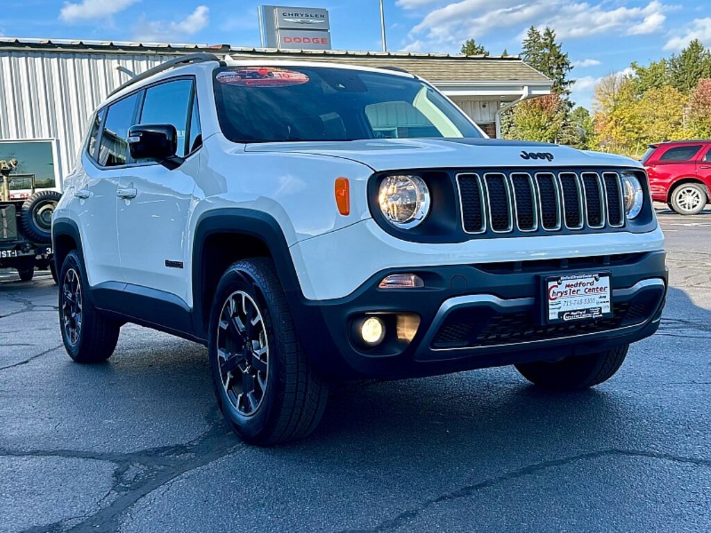 Used 2023 Jeep Renegade Latitude SUV