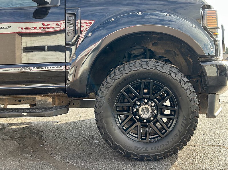 2022 Ford F-350 photo 4