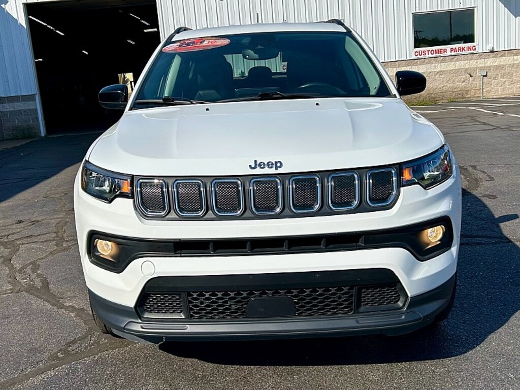 Used 2022 Jeep Compass Latitude SUV