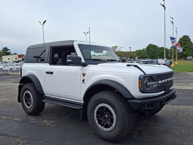 2024 Ford Bronco Badlands photo 3