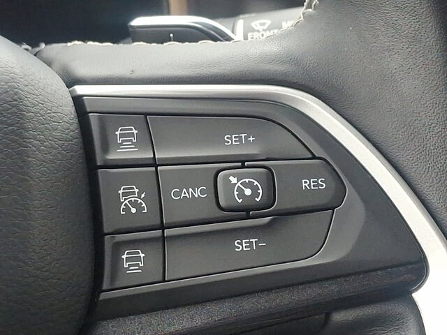 2021 Jeep Grand Cherokee L Laredo - Photo 23