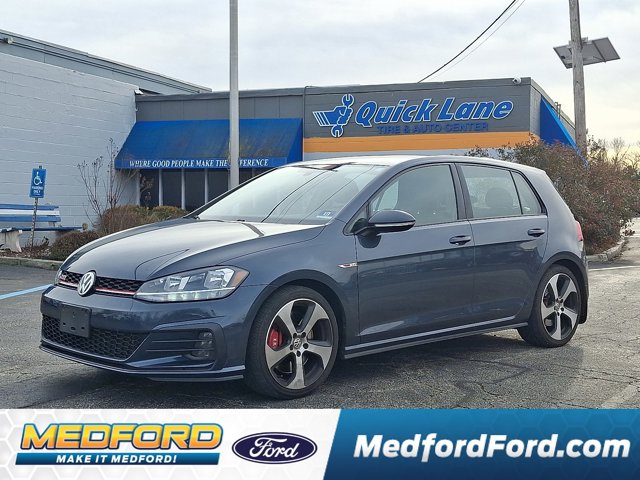 2019 Volkswagen Golf GTI S's photo