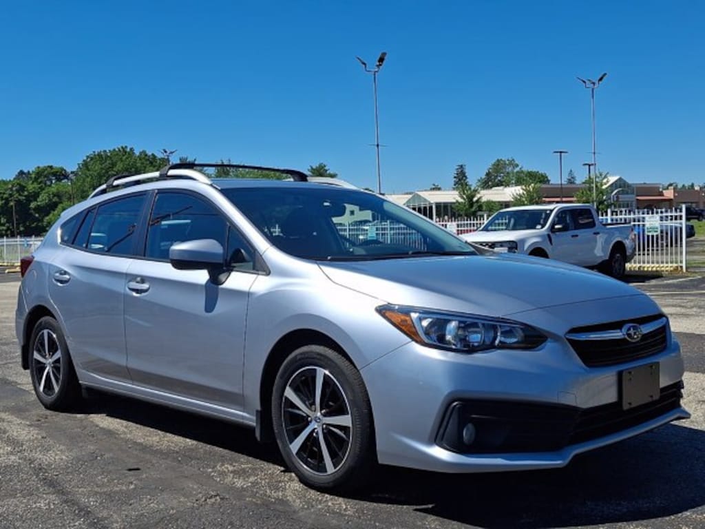 Used 2022 Subaru Impreza Premium Hatchback