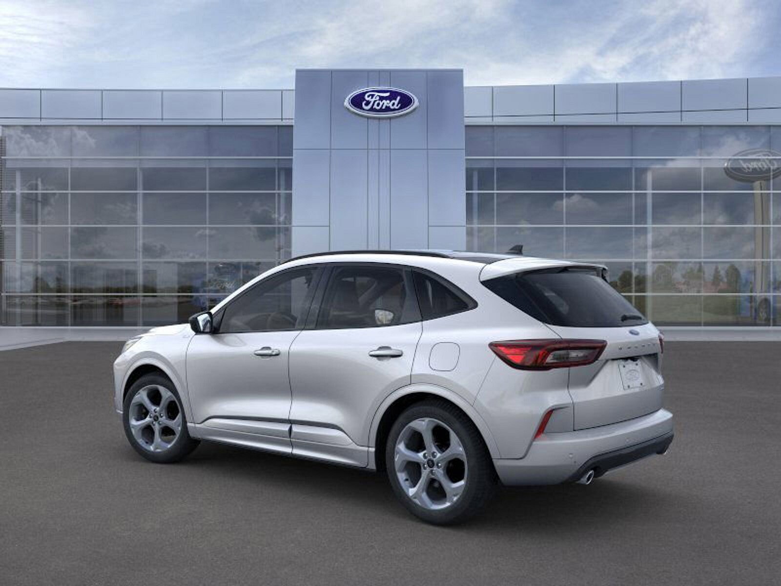 2024 Ford Escape ST-Line photo 4