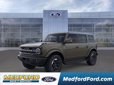 2025 Ford Bronco Outer Banks SUV