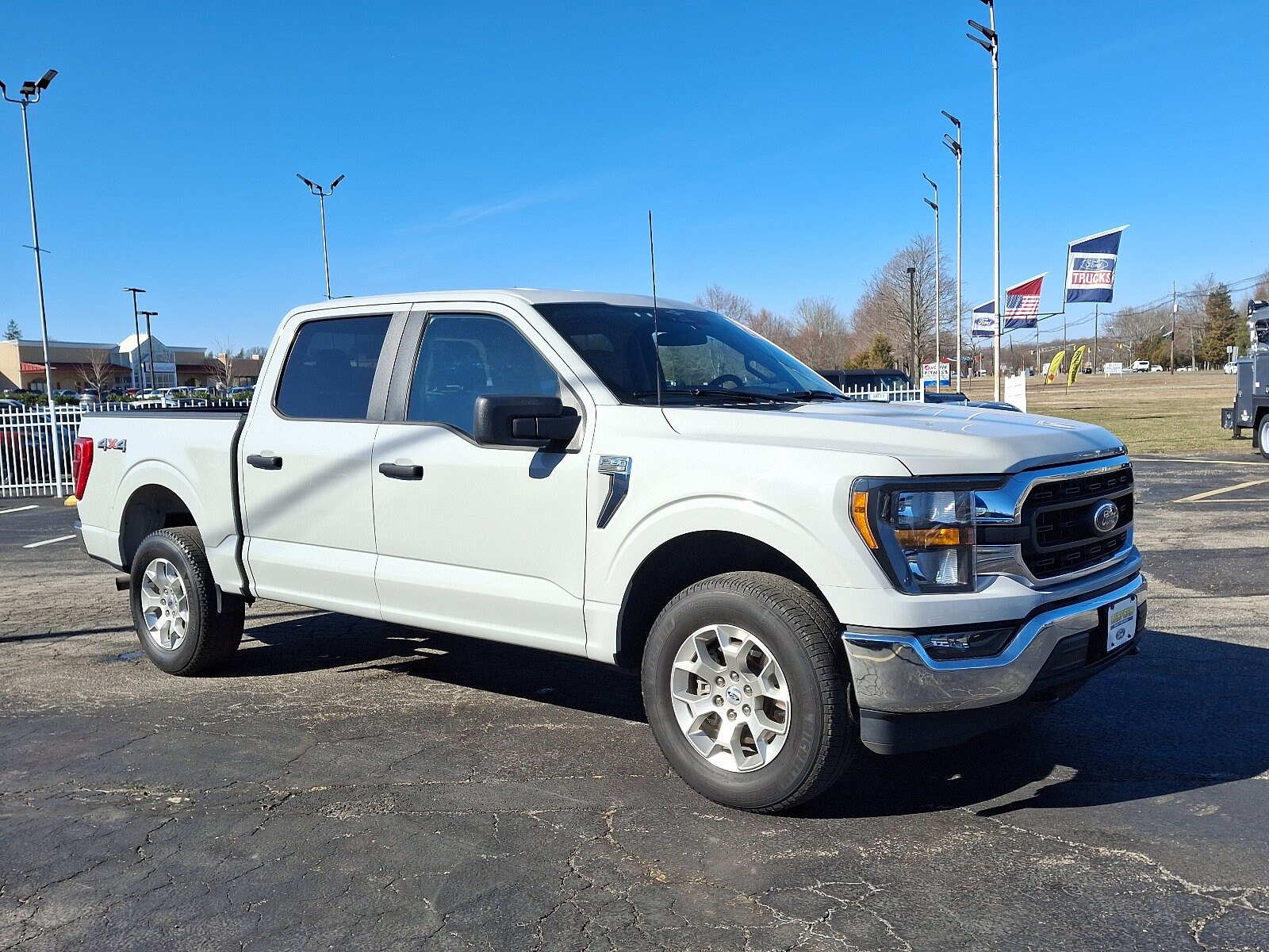2023 Ford F-150 photo 3