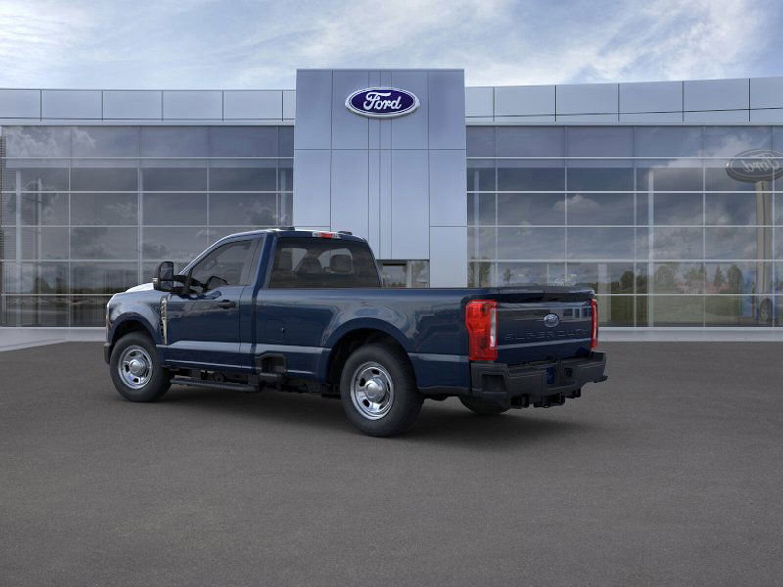 2024 Ford F-350 XL photo 4