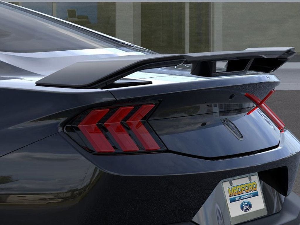 2025 Ford Mustang Dark Horse - Photo 22