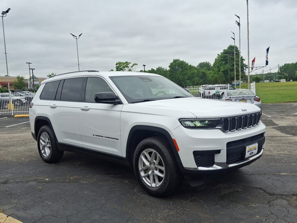 Used 2021 Jeep Grand Cherokee L Laredo SUV