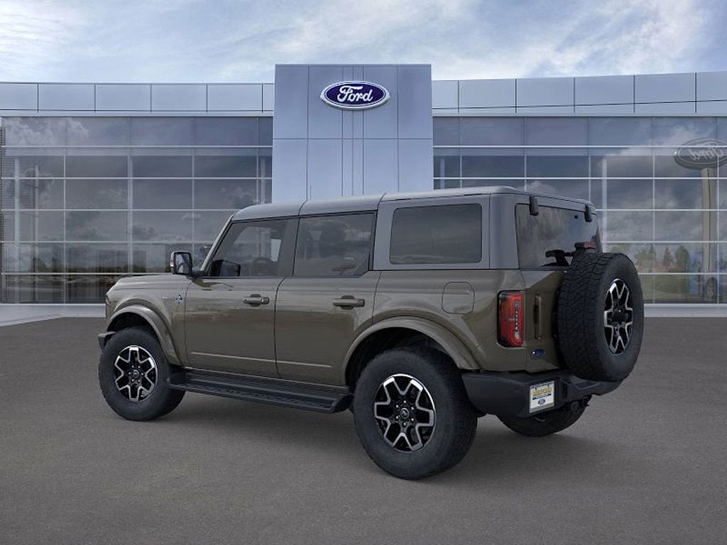 New 2025 Ford Bronco Outer Banks SUV