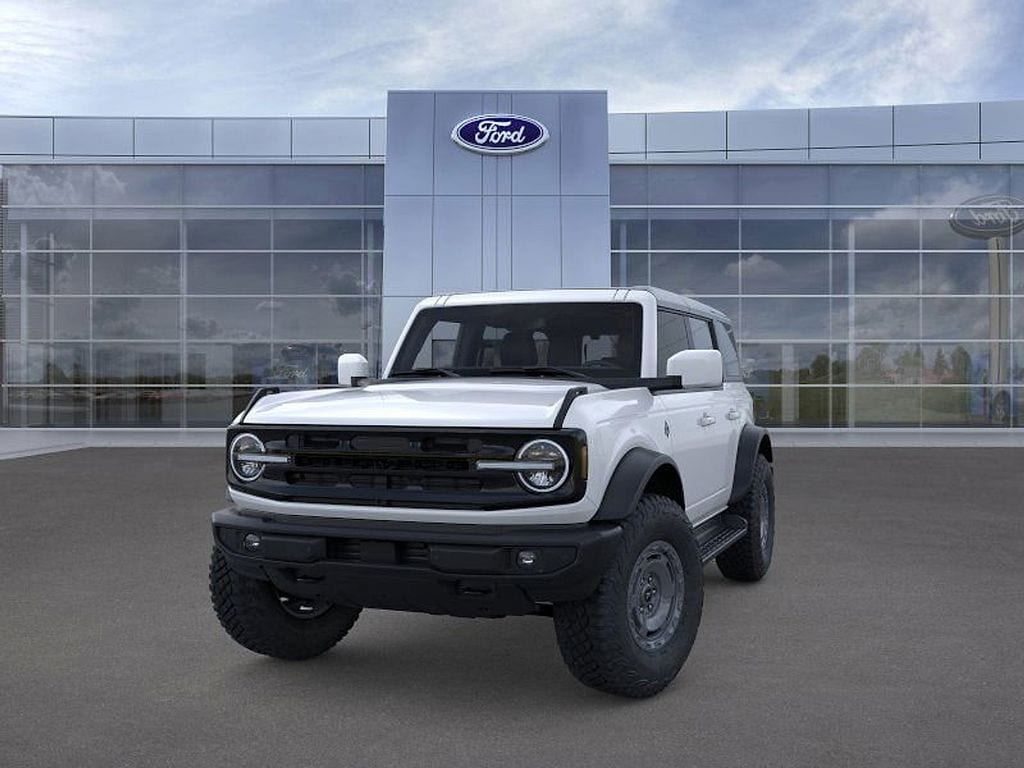 New 2025 Ford Bronco Outer Banks SUV
