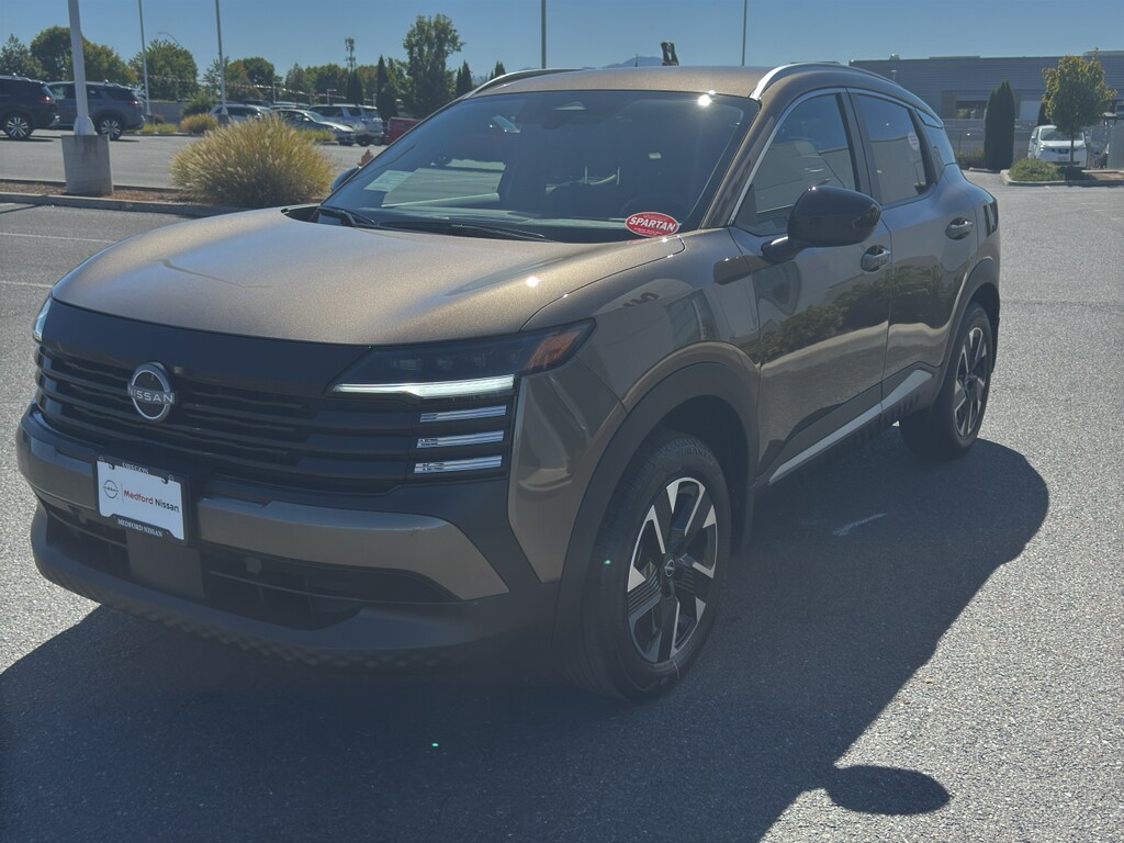 2026 Nissan Kicks SV photo 3