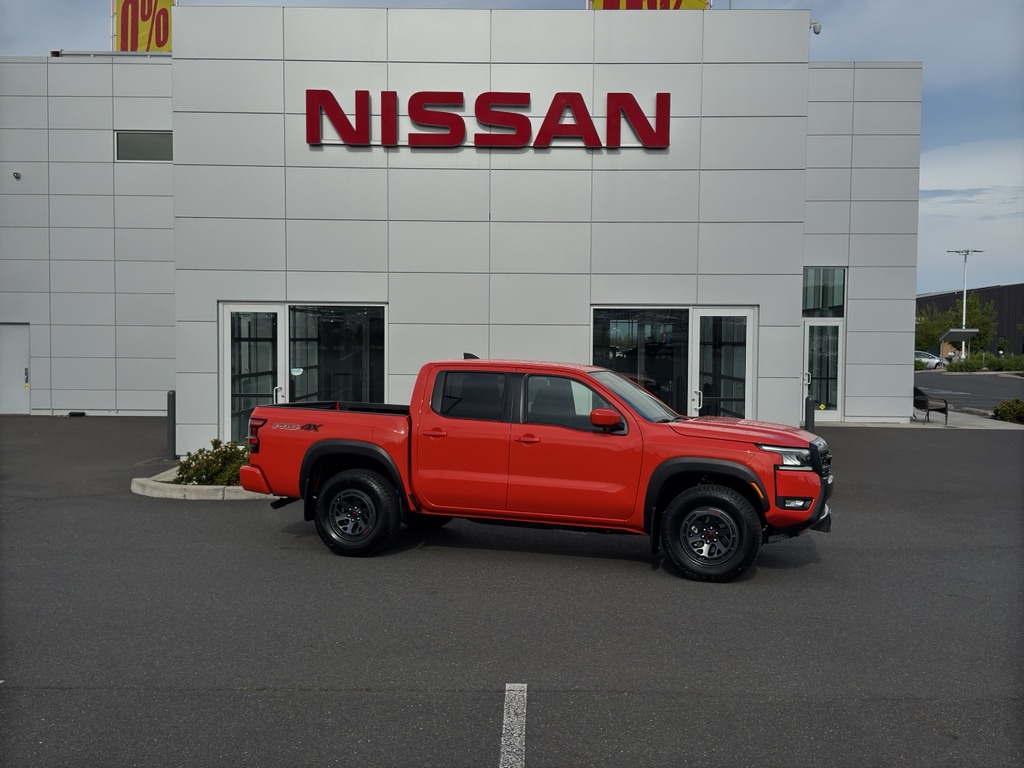 2026 Nissan Frontier PRO-4X Crew Cab 4X4's photo